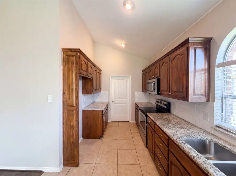 1205 Kachina Lane, Haslet, TX 76052 - #2