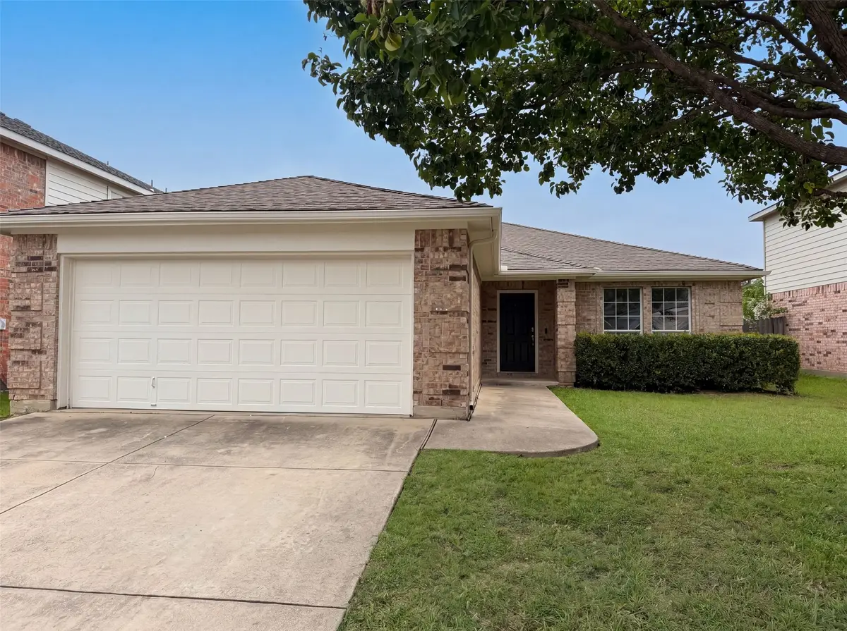 10428 Turning Leaf Trail, Fort Worth, TX 76131 - #1