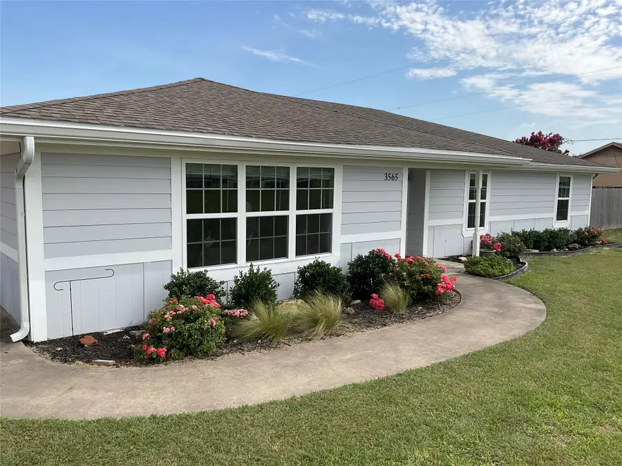 3565 W Moonlight Drive, Robinson, TX 76706 - #3
