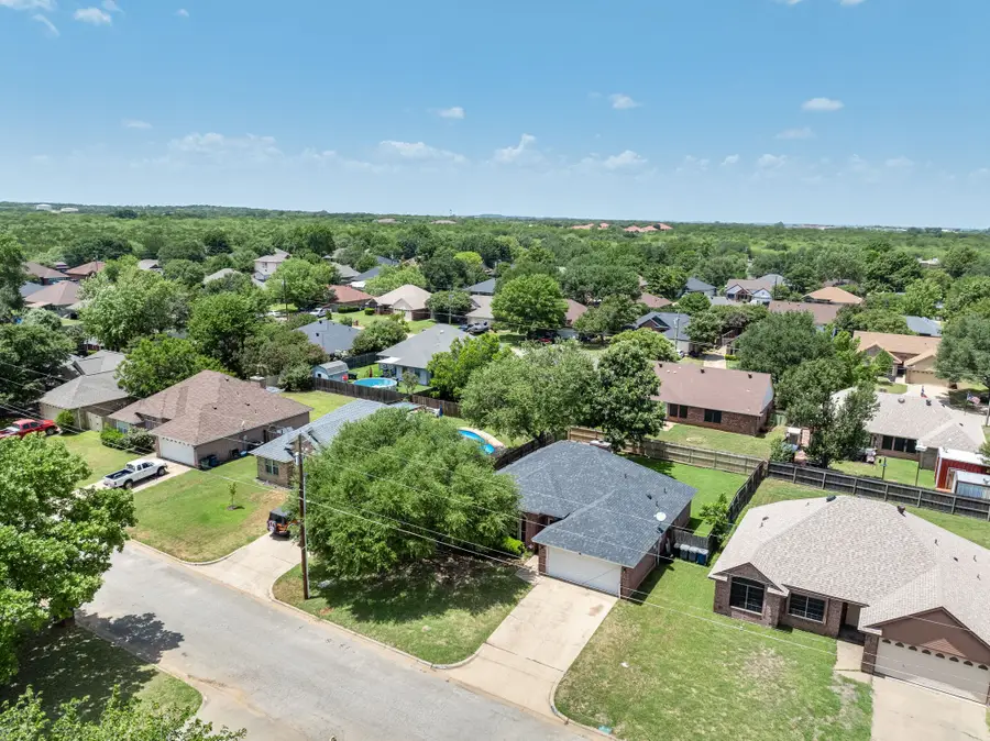1510 Berry Patch Lane, Granbury, TX 76048 - #3