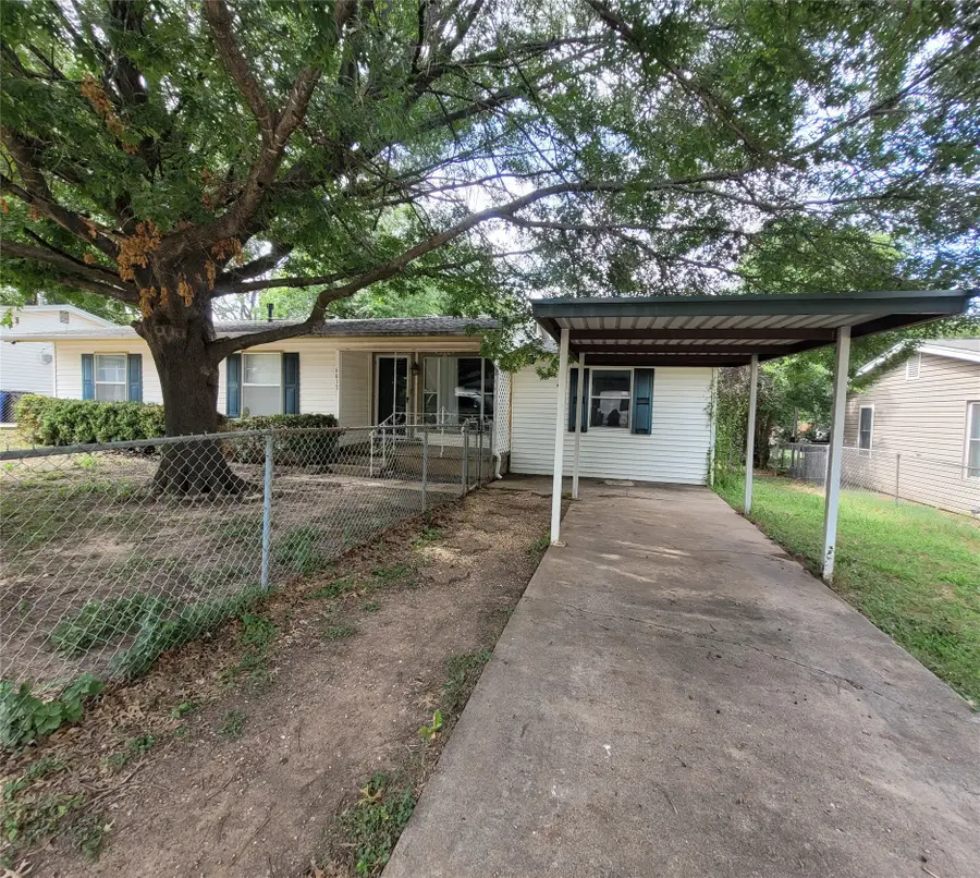 6017 Yeary Street, Lake Worth, TX 76135 - #2