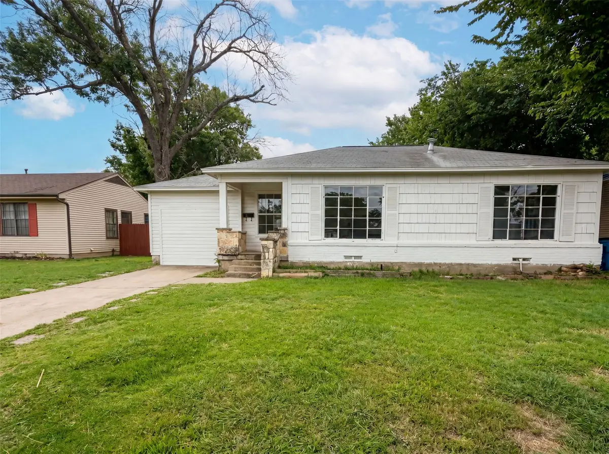 11216 Barbarosa Drive, Dallas, TX 75228 - #1