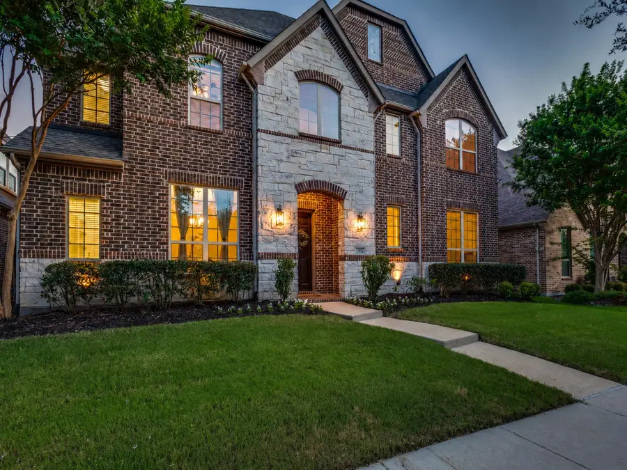 2812 Damsel Bella Boulevard, Lewisville, TX 75056 - #2