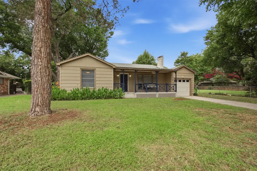 909 Keith Pumphrey Drive, River Oaks, TX 76114 - #2