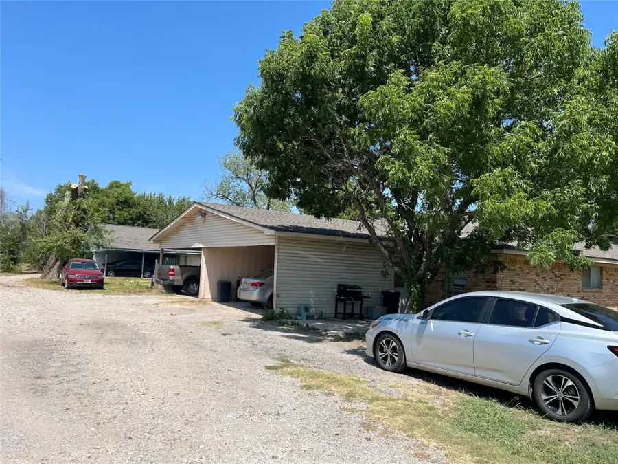 2901 Charity Road, Commerce, TX 75428 - #3