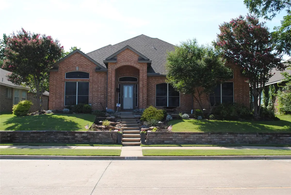 5080 Lakeshore Boulevard, The Colony, TX 75056 - #1