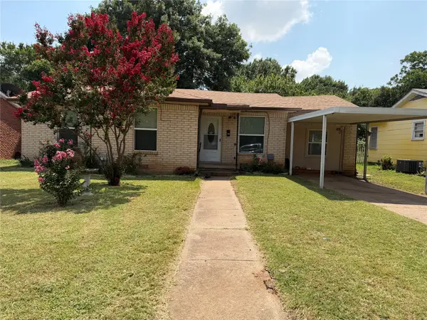 809 S Van Buren, McGregor, TX 76657