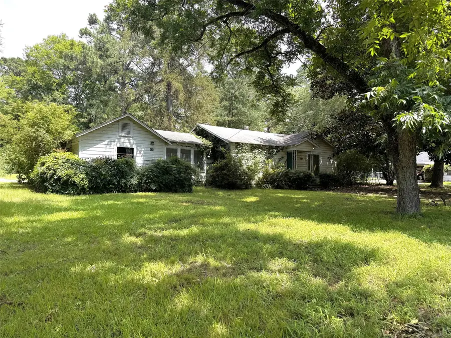 406 Pace Ave., Naples, TX 75568 - #2