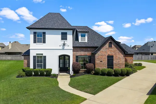 522 Falling Water Circle, Bossier City, LA 71112
