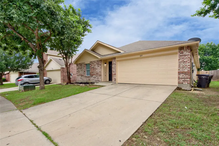 829 Santa Rosa Drive, Haslet, TX 76052 - #2