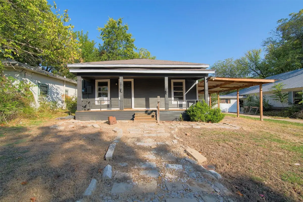 413 Manson Street, Wolfe City, TX 75496 - #1
