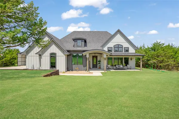 1095 Sister Grove Road, Van Alstyne, TX 75495