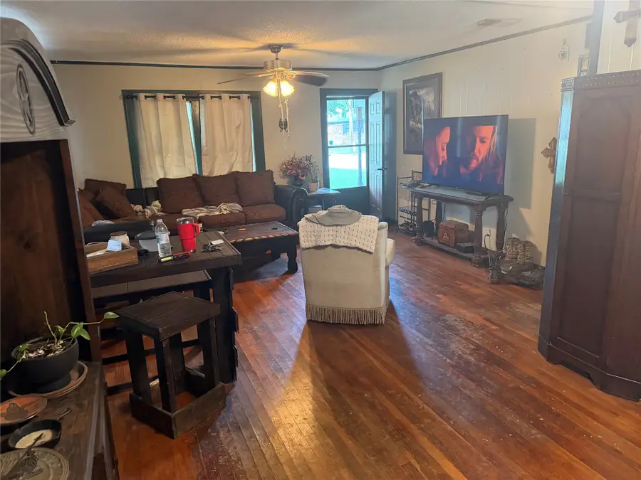 1007 S Bassett Street, Eastland, TX 76448 - #3