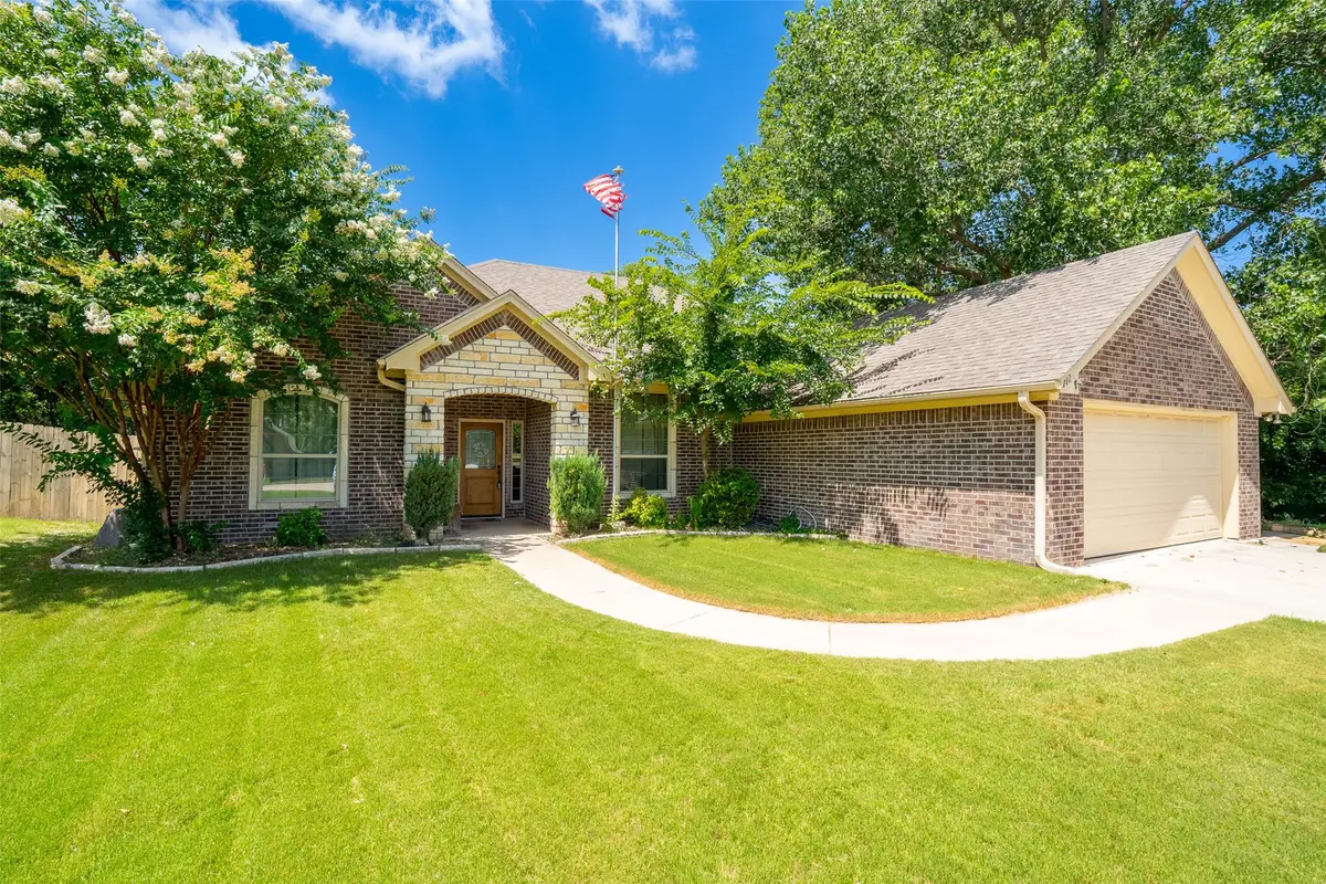 712 Spring Meadow Street, Stephenville, TX 76401 - #1