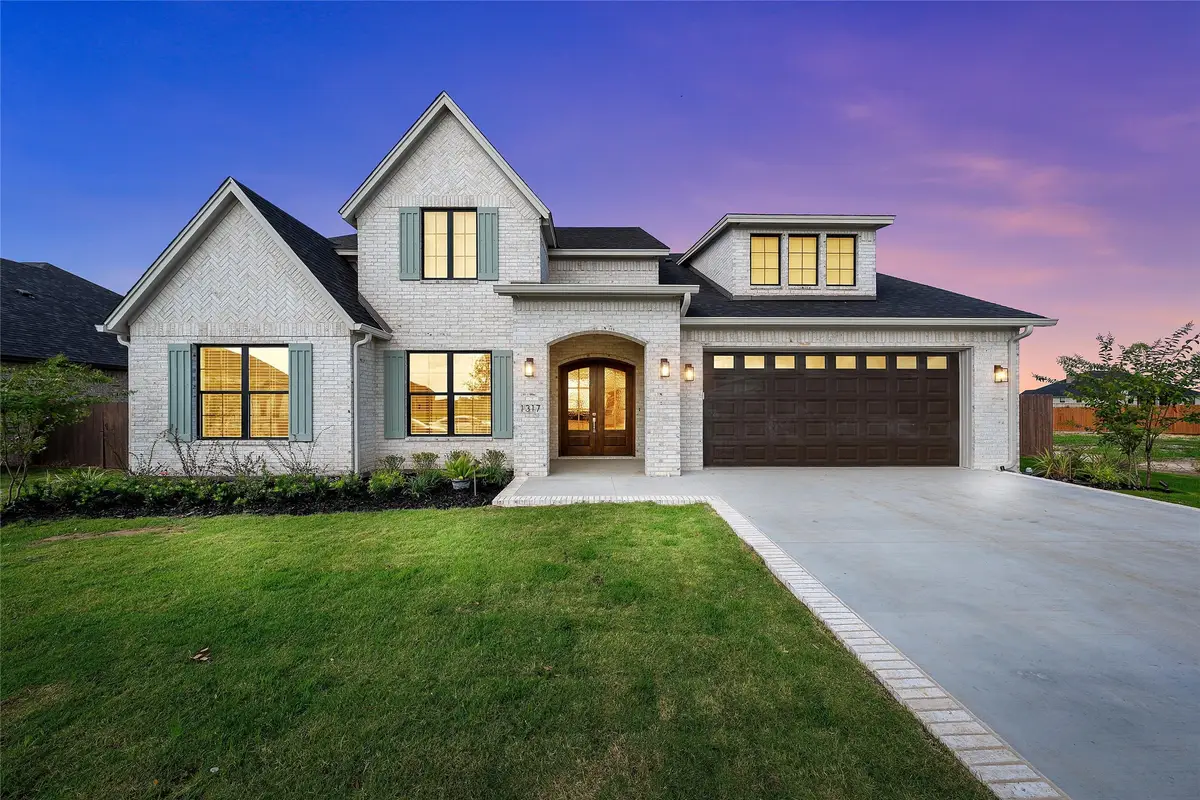 1317 Tahonta Drive, Hewitt, TX 76643 - #1