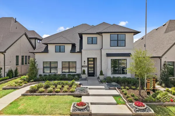 1861 Salt Grass Drive, Argyle, TX 76226