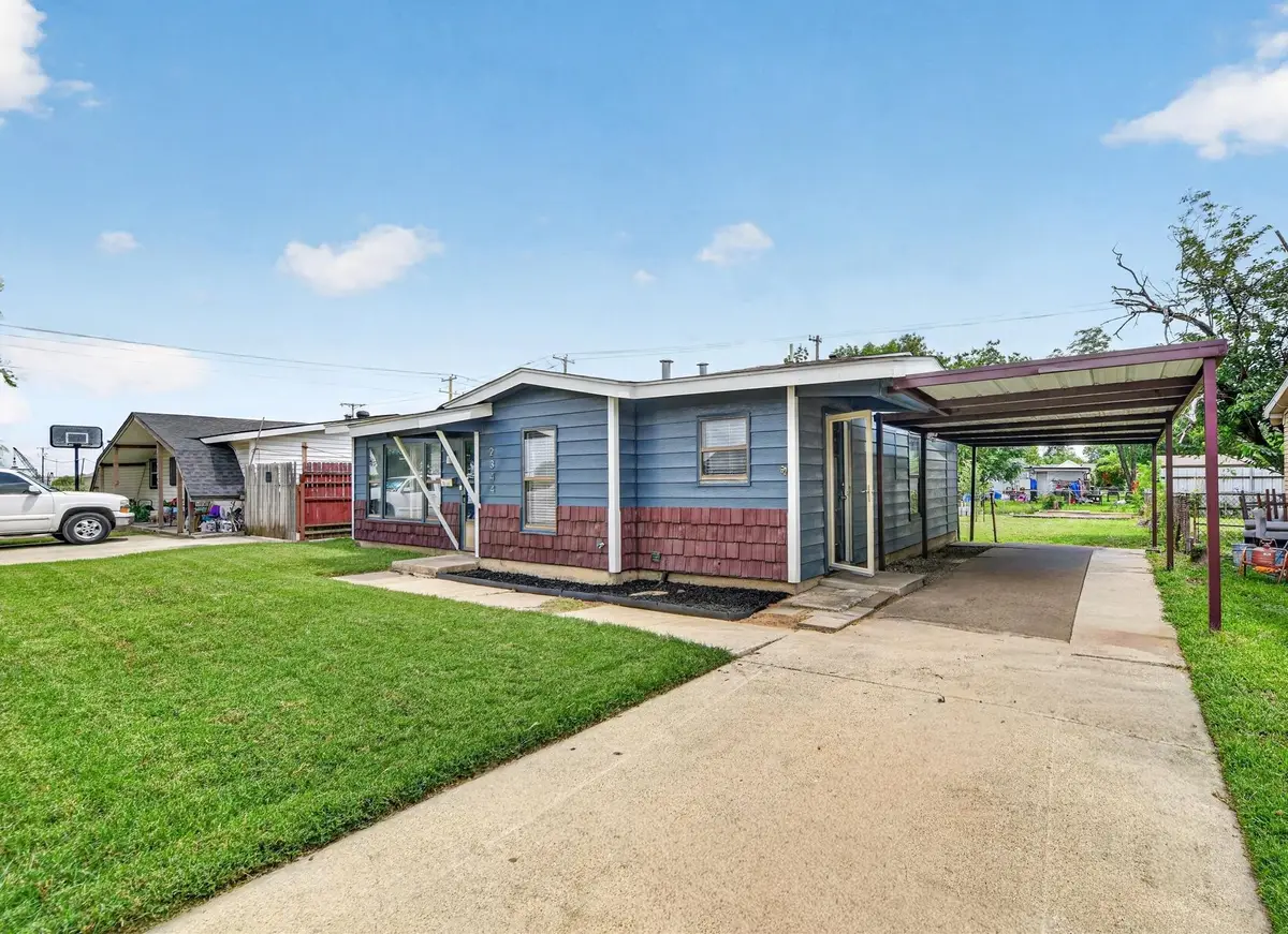 2344 Beaumont Street, Fort Worth, TX 76106 - #1