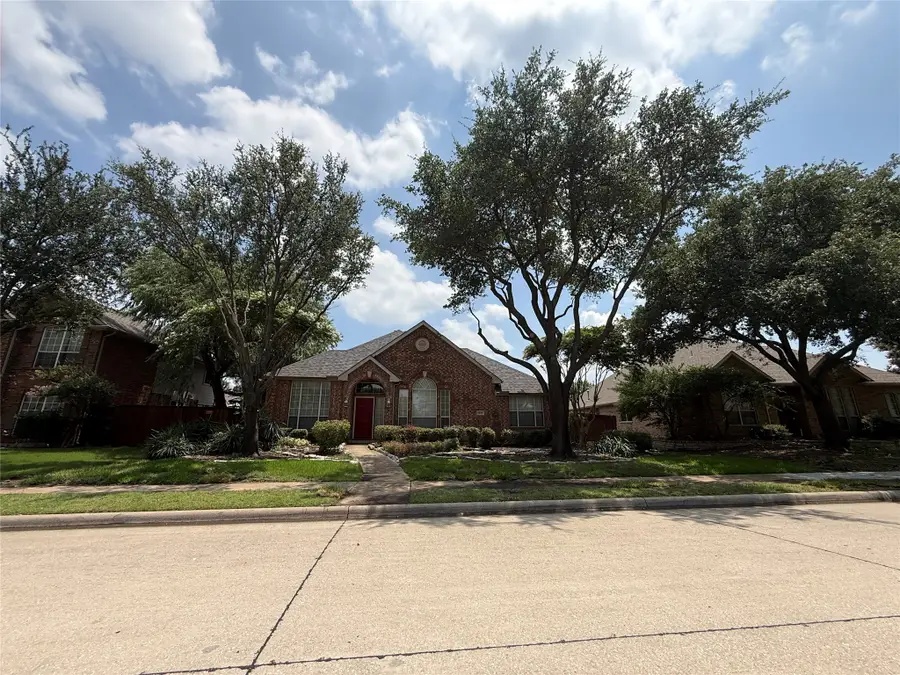 1645 Castle Pines Drive, Frisco, TX 75034 - #2