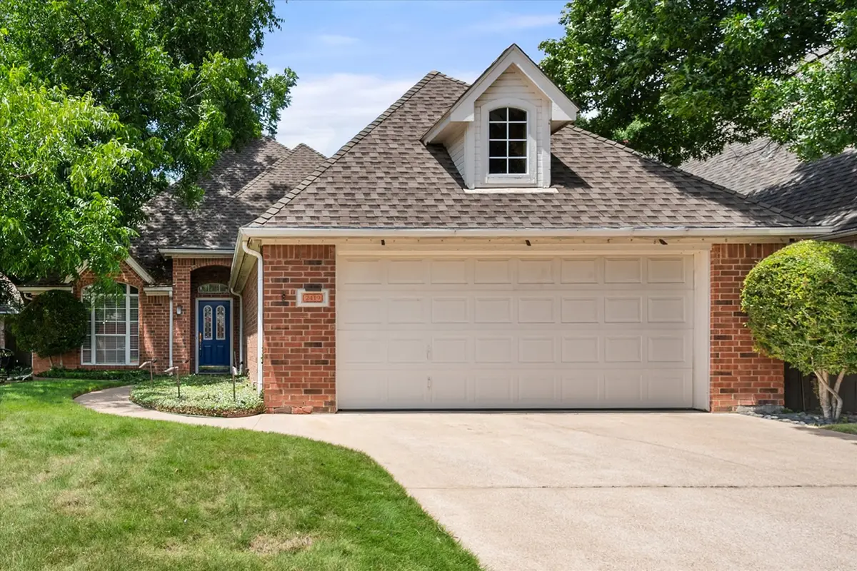 2419 Strait Lane, Arlington, TX 76013 - #1