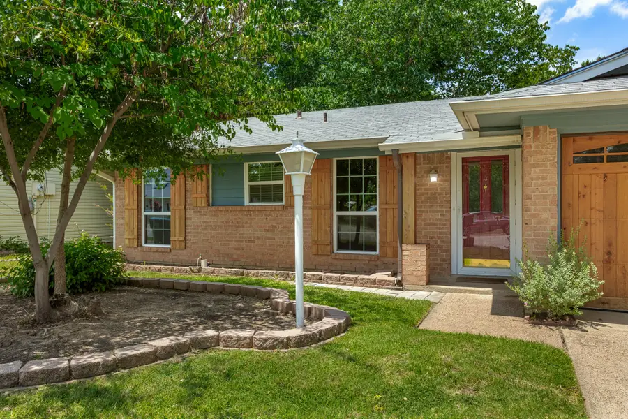 117 Bellaire Drive, Denton, TX 76209 - #2