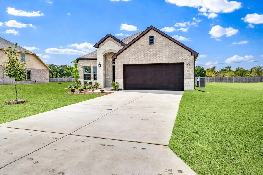 2929 Goldeneye, Greenville, TX 75402 - #3