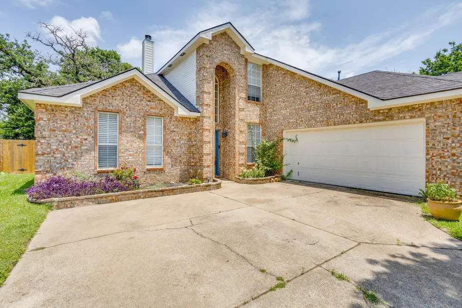 525 Oakbrook Drive, Burleson, TX 76028 - #3
