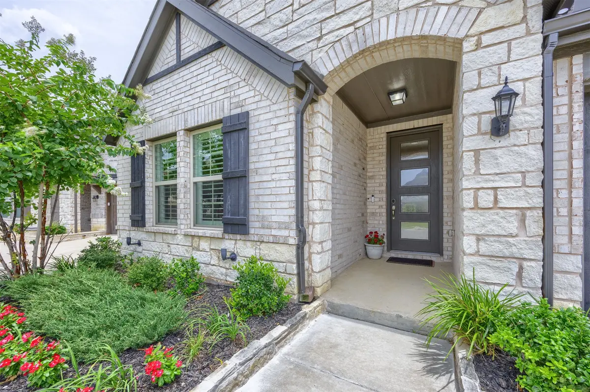 2091 Creekbluff Circle, Carrollton, TX 75010 - #1