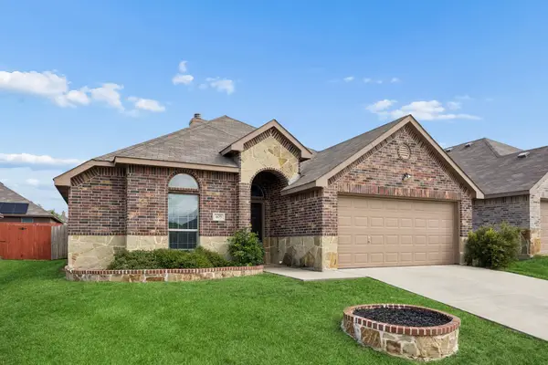 405 Rodger Street, Wilmer, TX 75172