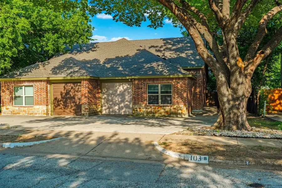 103 Del Rio Avenue, Benbrook, TX 76126 - #2