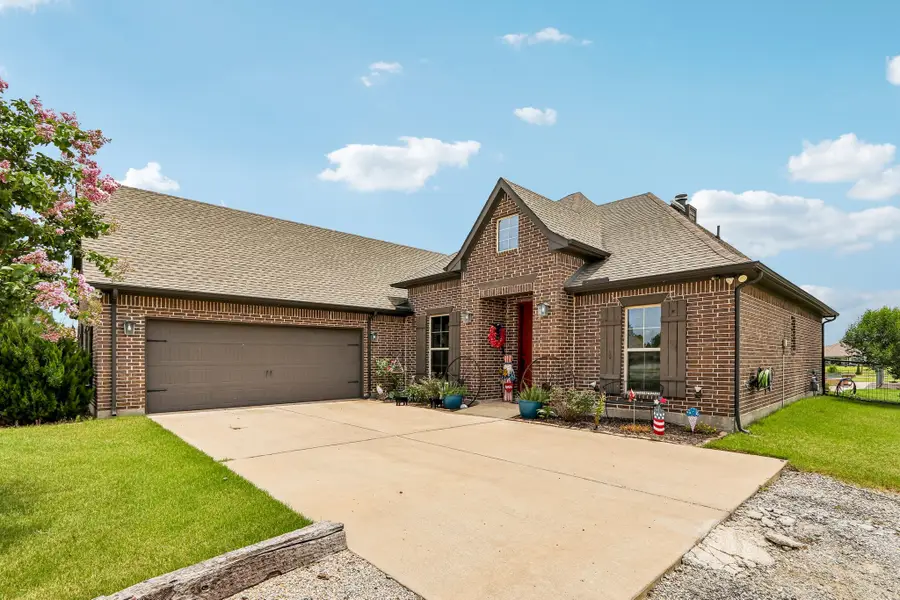 535 Cheyenne Trail, Trenton, TX 75490 - #3