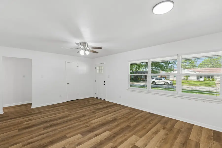 13530 Glenside Drive, Farmers Branch, TX 75234 - #3