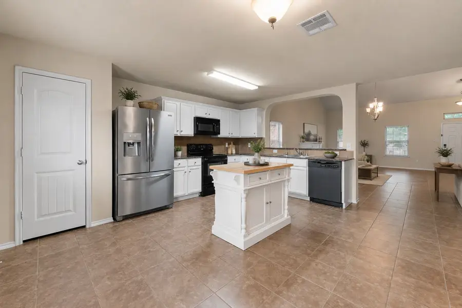 227 Old Spanish Trail, Waxahachie, TX 75167 - #3