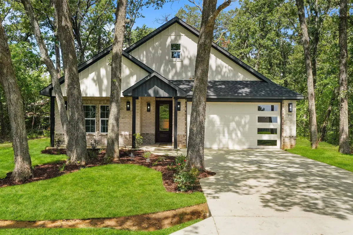 231 E Beachwood Loop, Trinidad, TX 75163 - #1
