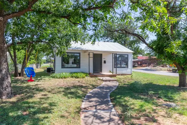 2302 N 18th Street, Abilene, TX 79603