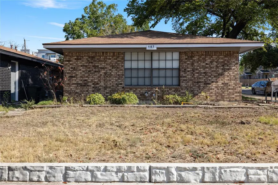 107 Ray Street, Arlington, TX 76010 - #2