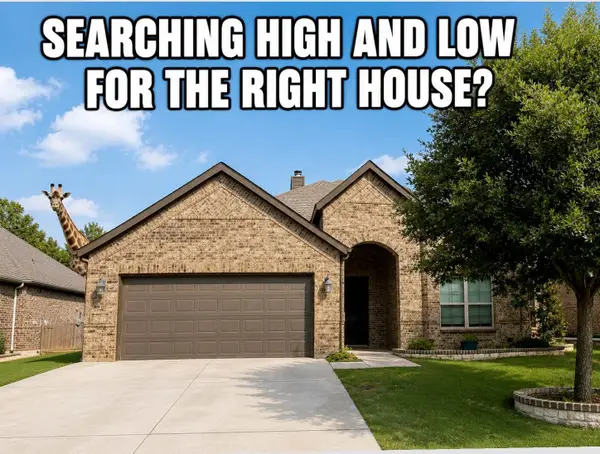 1749 Stillwater Drive, Burleson, TX 76028