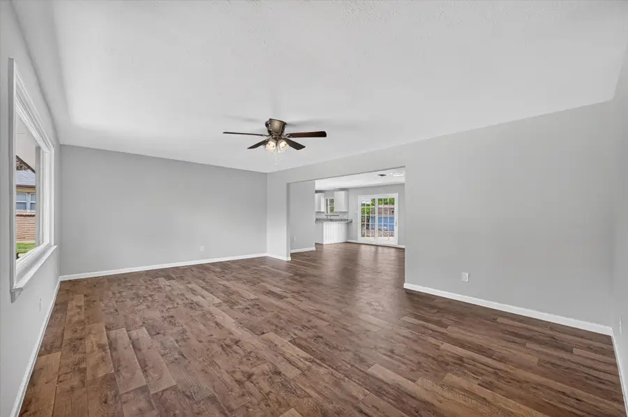 154 Hallmark Drive W, Fort Worth, TX 76134 - #3