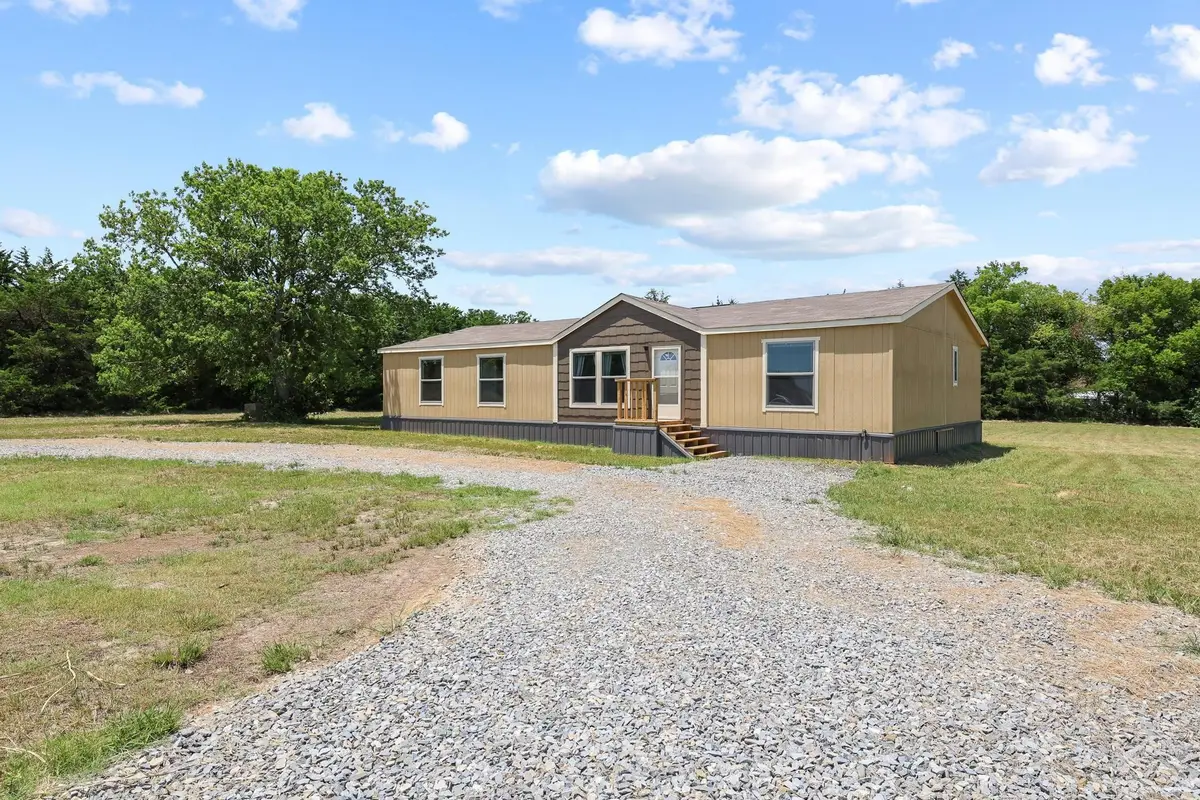 225 Hemby Way, Bonham, TX 75418 - #1