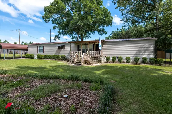 2379 Bethel Road, Logansport, LA 71049