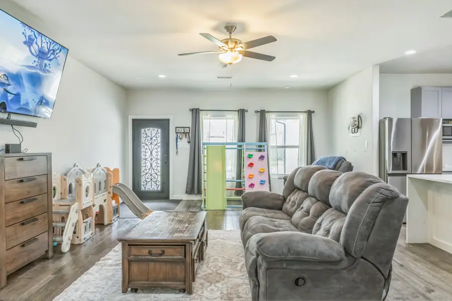 424 N Mcgraw Street, Forney, TX 75126 - #3