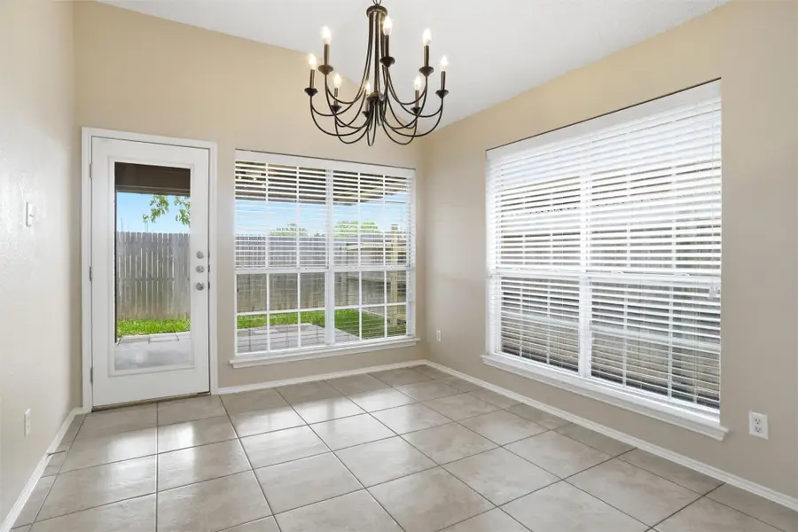 6701 Driffield Circle W, North Richland Hills, TX 76182 - #3