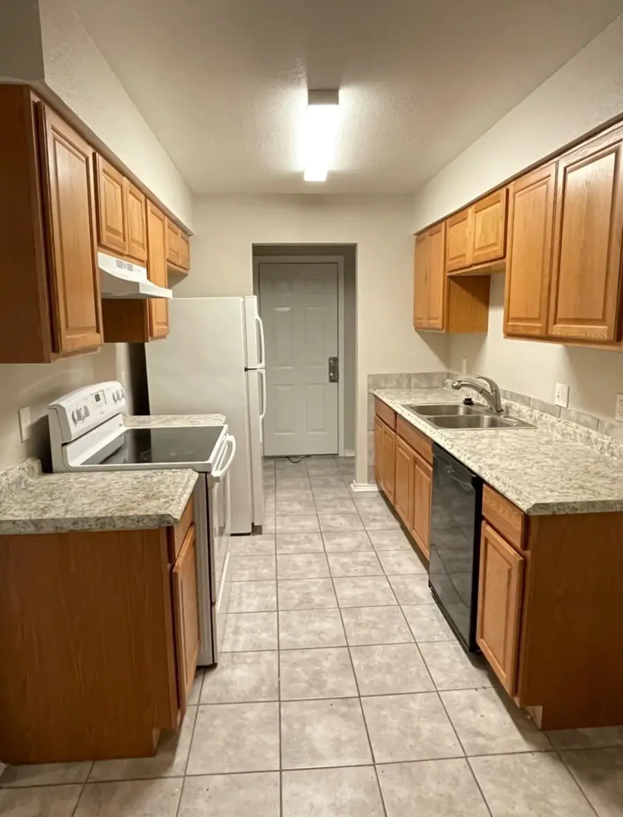 6717 Loma Vista Drive, Fort Worth, TX 76133 - #3