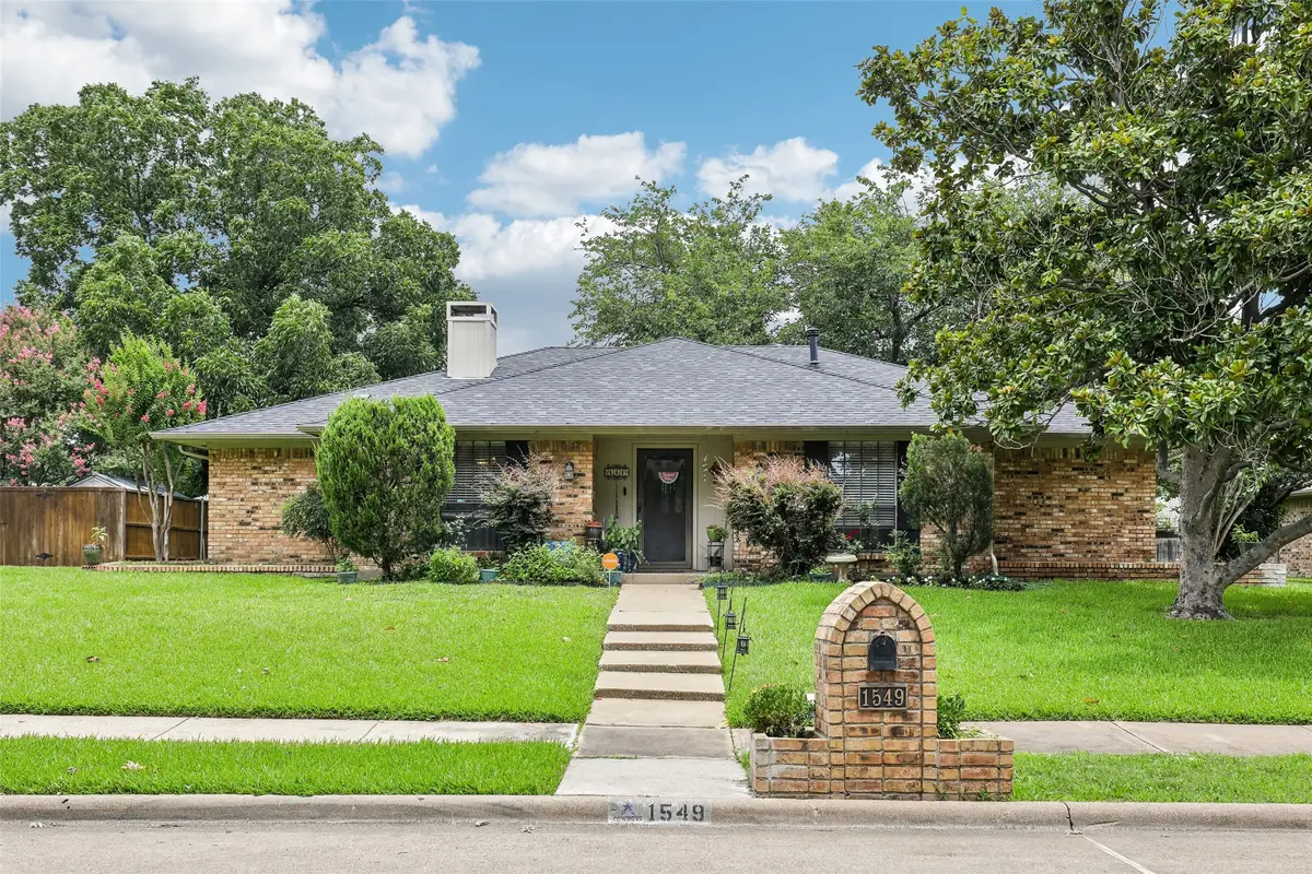 1549 Oak Creek Drive, Lewisville, TX 75077 - #1