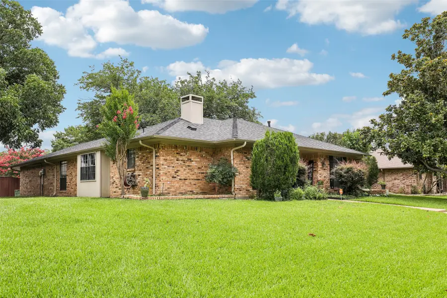 1549 Oak Creek Drive, Lewisville, TX 75077 - #2