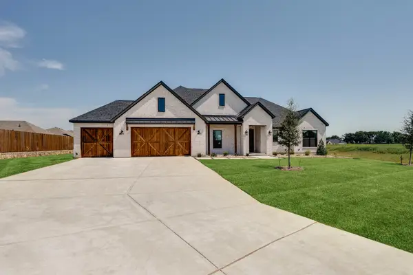 106 Wild Plum Drive, Krugerville, TX 76227
