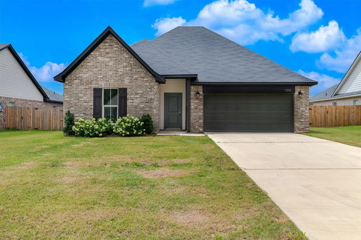 1210 Bayou Bay Court, Frierson, LA 71027 - #1