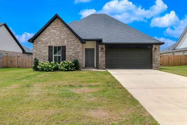1210 Bayou Bay Court, Frierson, LA 71027