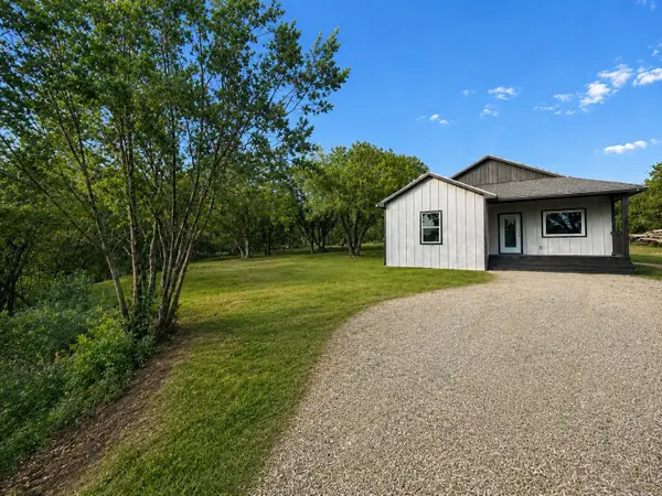 4703 Gooseberry Trail, Granbury, TX 76048