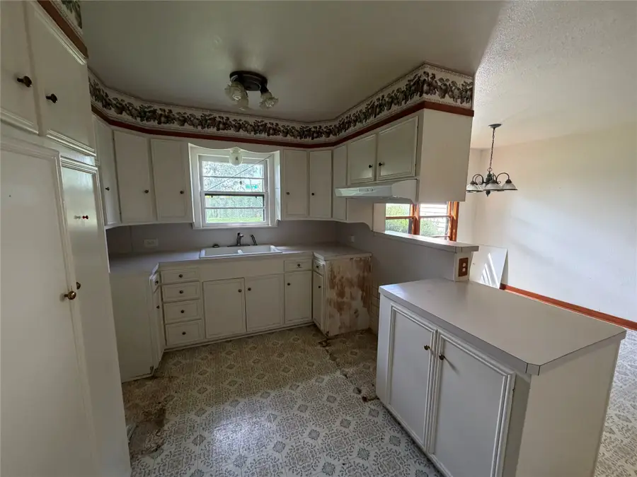 2516 Briarwood Lane, Bellmead, TX 76705 - #3