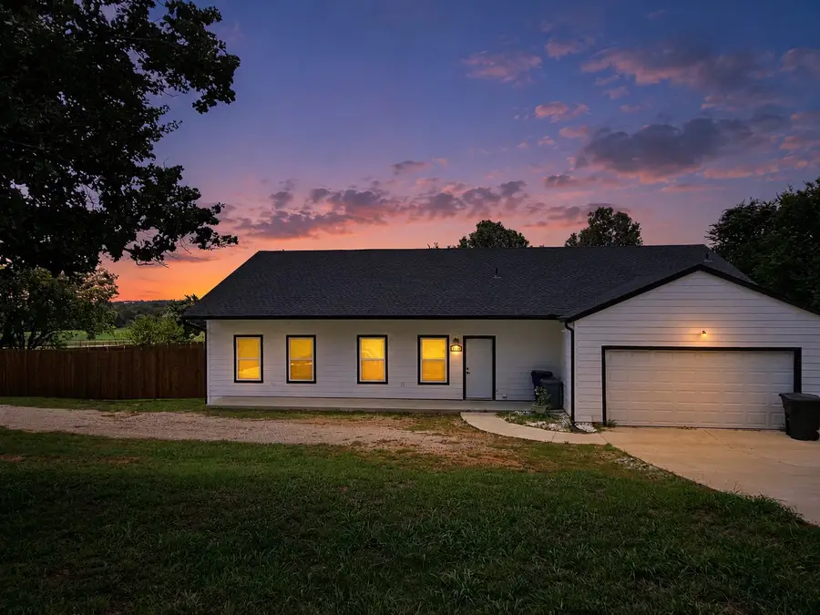 1409 County Road 913, Burleson, TX 76028 - #2